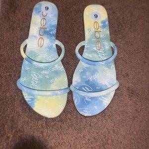 Woman’s Bebe sandals